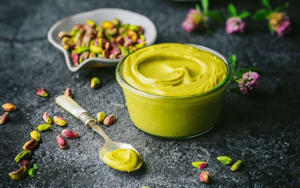 قیمت خرید کره پسته‌ی اصفهان با فروش عمده